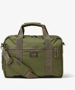 Filson Ripstop Nylon Pullman